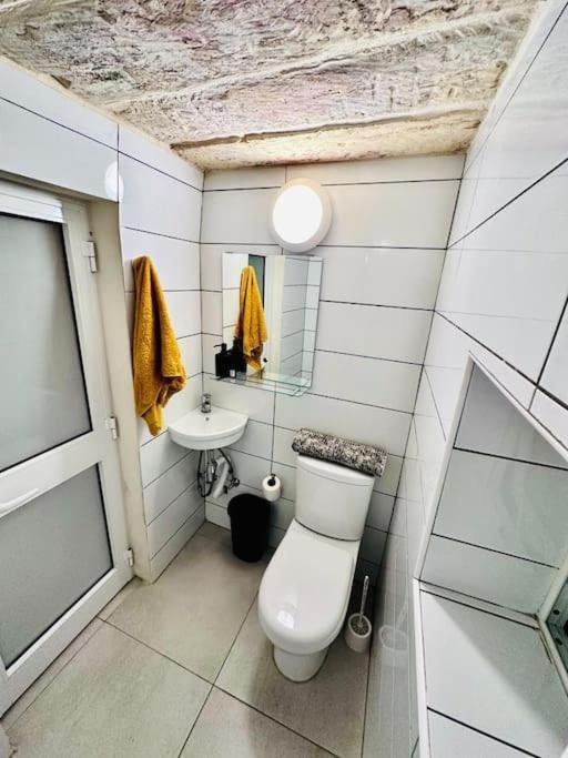 Town House 91 *
